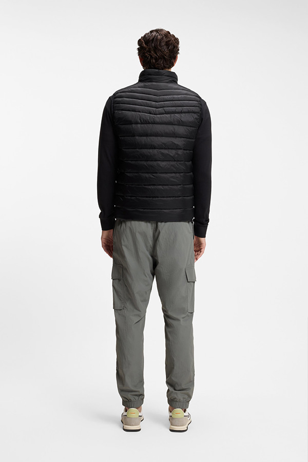 ΑΜΑΝΙΚΟ ΜΠΟΥΦΑΝ BOSS - 001 ΜΑΥΡΟ